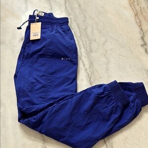 NWT Wilo Women’s Parachute blue pants size XS